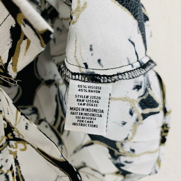 Habitat Blouse Women M White Black Floral Button Up Artsy Feminine Career Office - Picture 10 of 10